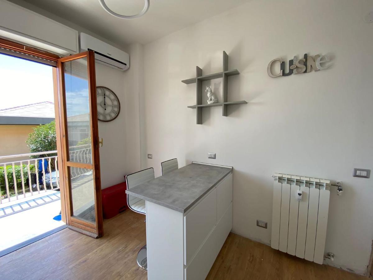 Cogoleto Apartment Екстериор снимка